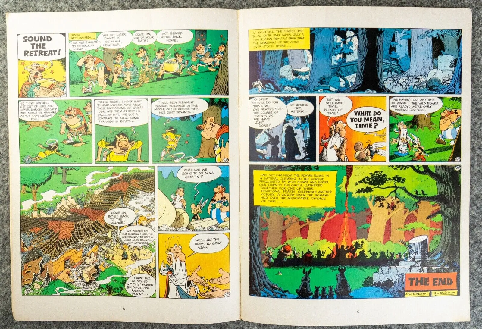 Asterix & the Mansions of the Gods - 1970s Hodder/Dargaud UK Edition Paperback Book Uderzo