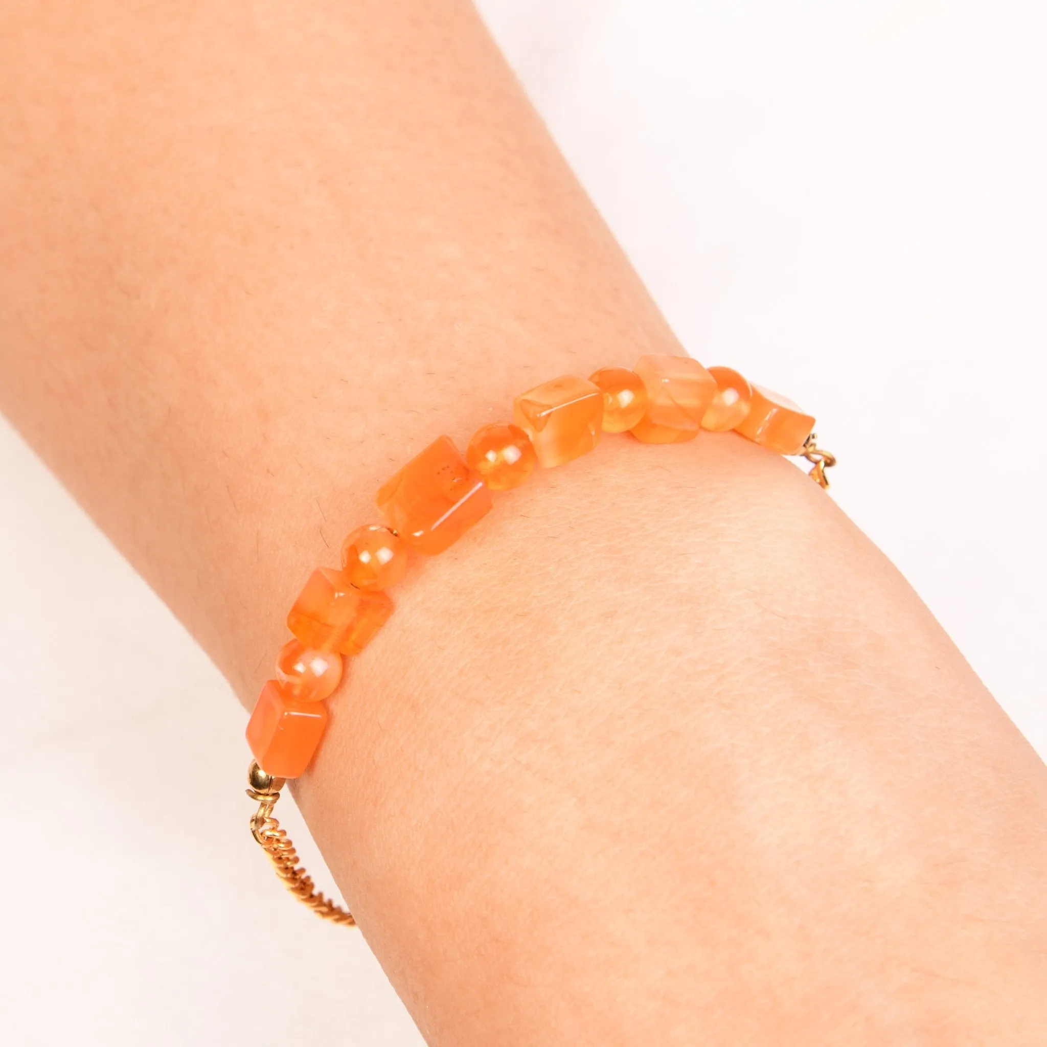 Carnelian Square Chipped Bracelet