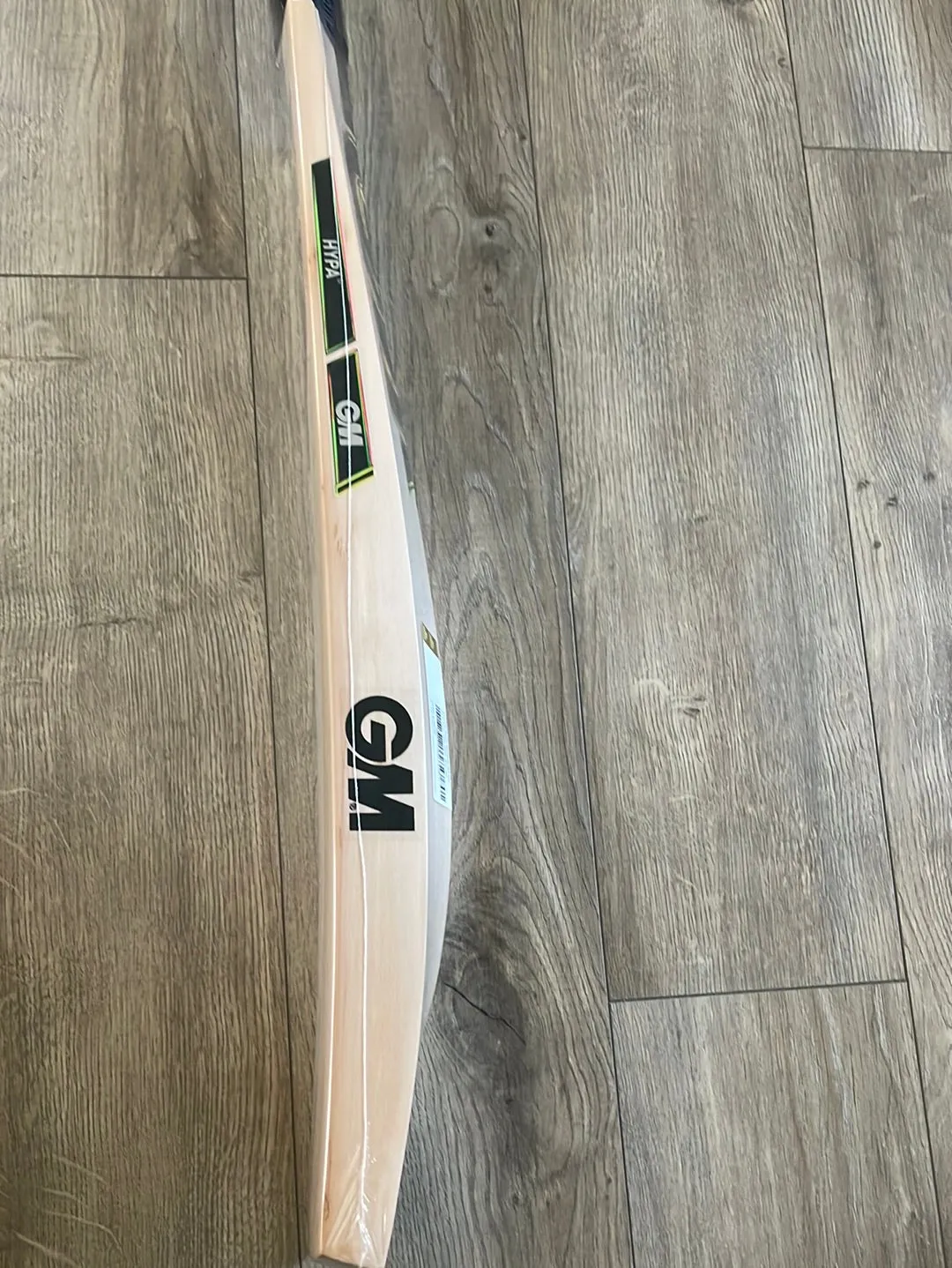 GM HYPA 505 English Willow Cricket Bat