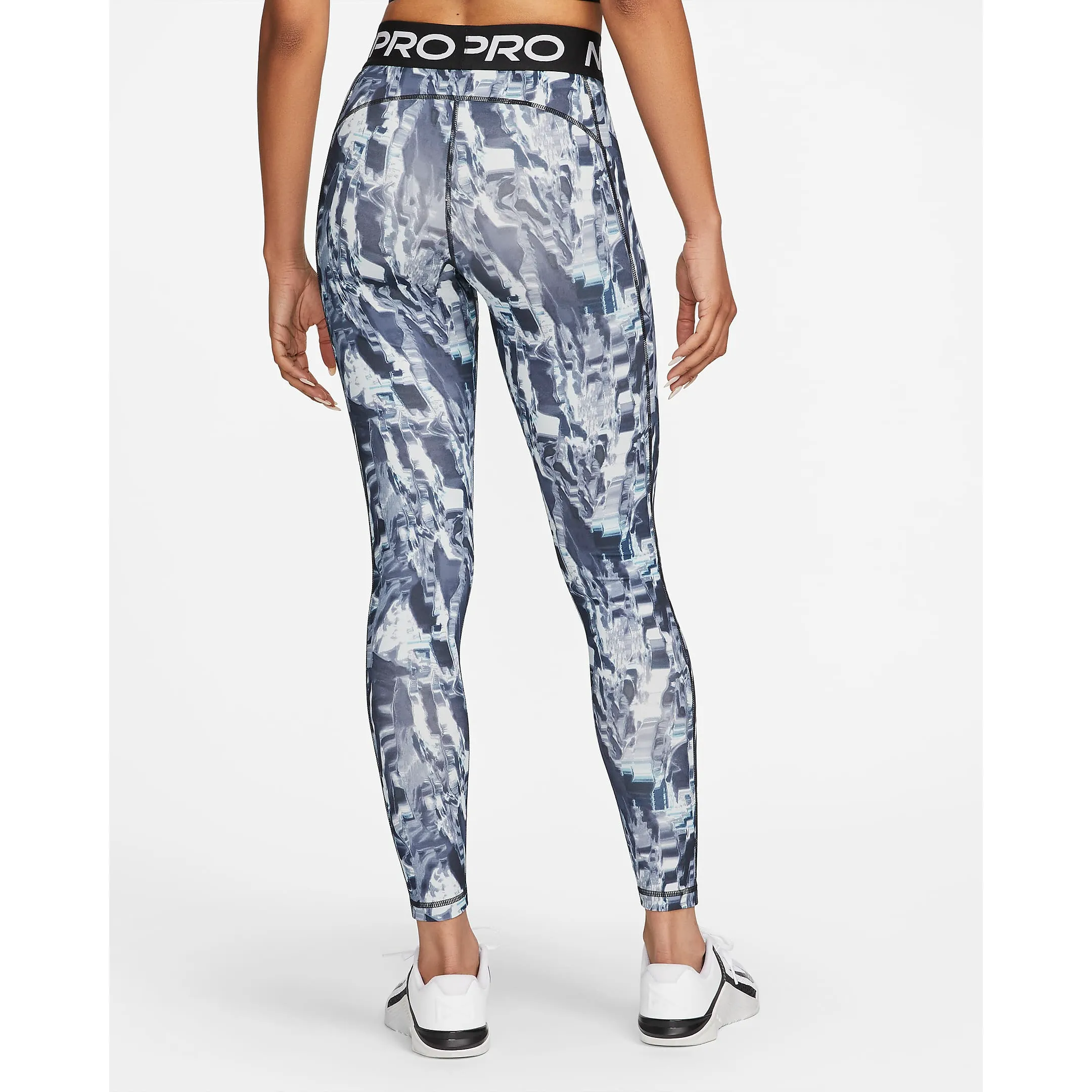 Nike Women's Pro Leggings - Black / Grey Print