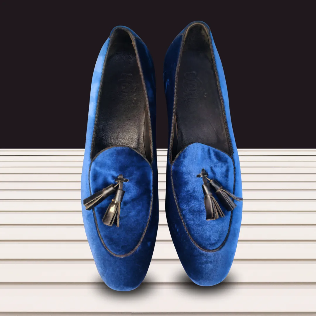 TASSLES SUEDE LOAFER